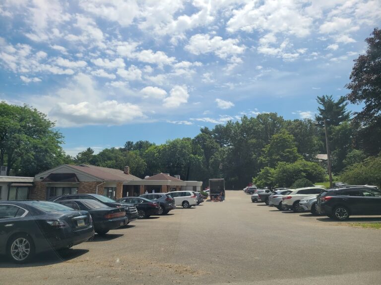 Chestnut Hill Lodge