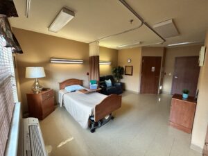 Patient room at Eagle Crest